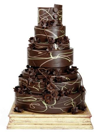 5-stunning-chocolate-wedding-cakes-L-QR_7LI